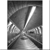 1979-0x-xx U1 Karlsplatz.jpg